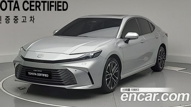 Toyota Camry 2025