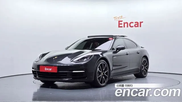 Porsche Panamera 2019