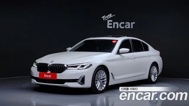 BMW 5-Series 2022
