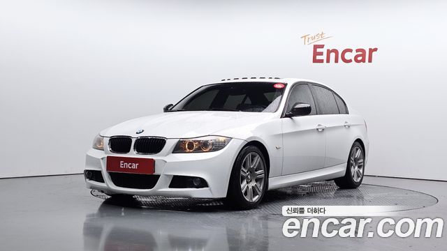 BMW 3-Series 2011