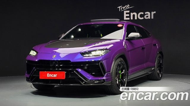 Lamborghini Urus 2024