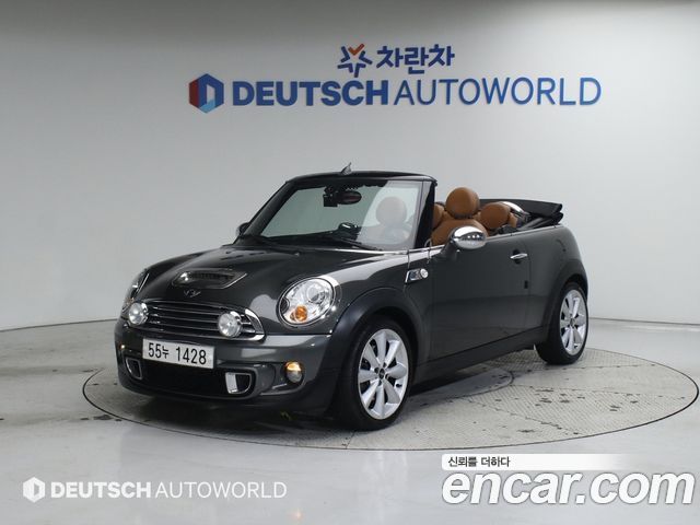 MINI Cooper Convertible 2011