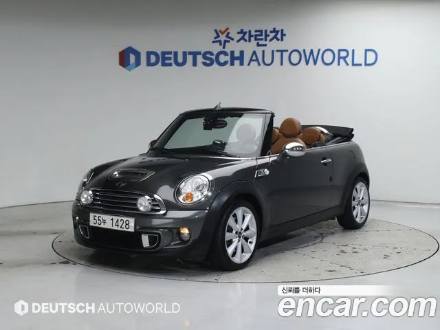 MINI Cooper Convertible 2011