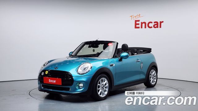 MINI Cooper Convertible 2018