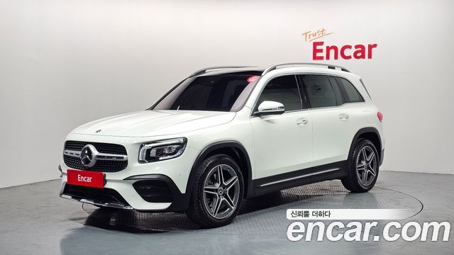 Mercedes-Benz GLB-Class 2021