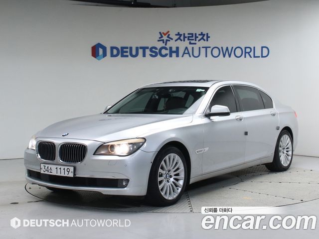BMW 7-Series 2011