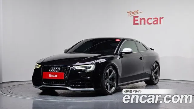 Audi RS5 2013