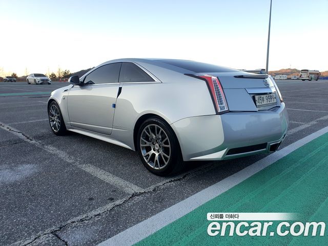 Cadillac CTS 2010