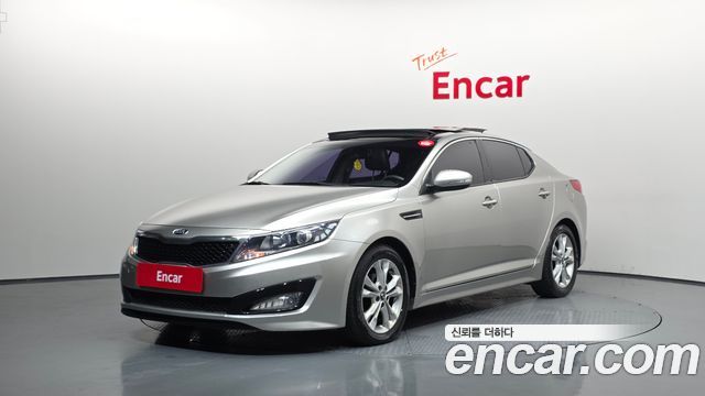 Kia K5 2011