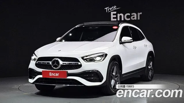 Mercedes-Benz GLA-Class 2022