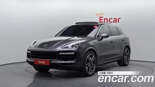 Porsche Cayenne 2021