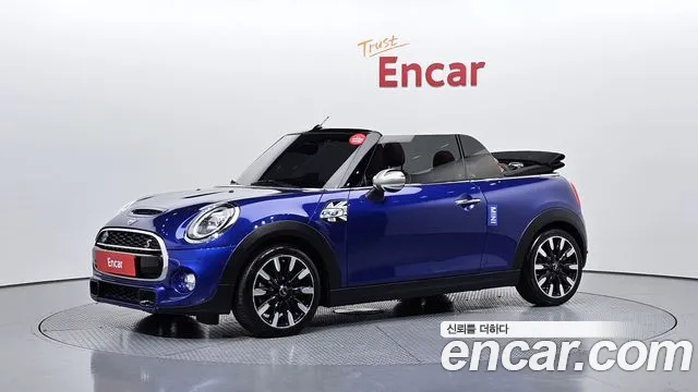 MINI Cooper Convertible 2019