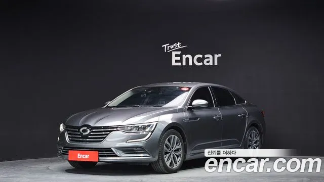 Renault SM6 2016