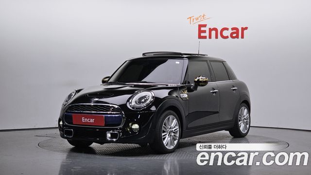 MINI Cooper 2015