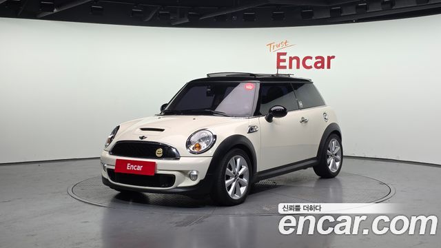 MINI Cooper 2011