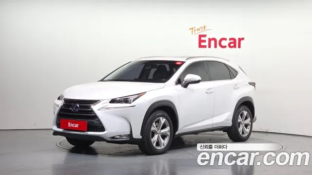 Lexus NX 2015