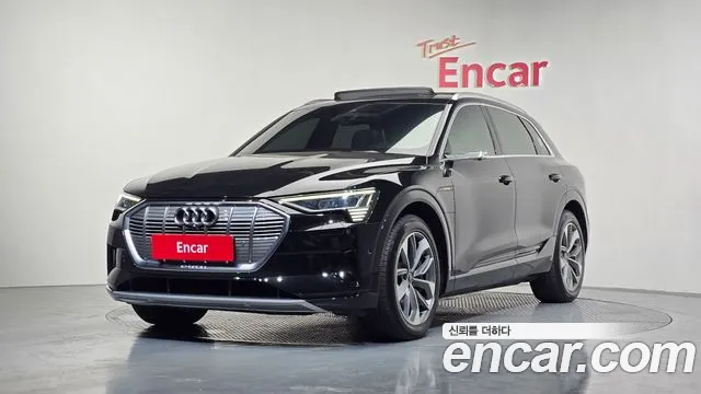 Audi e-tron 2021