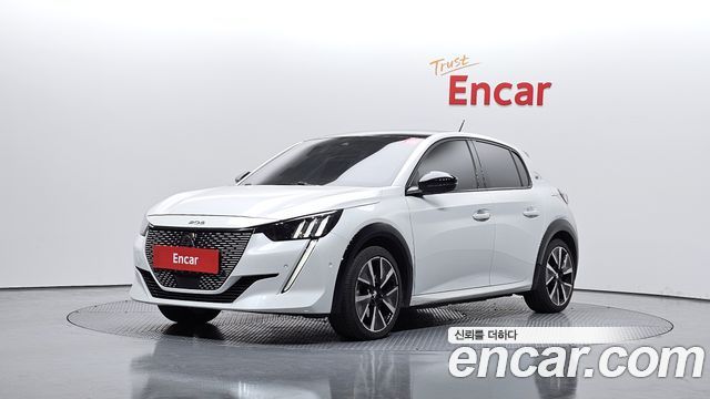 Peugeot 208 2022