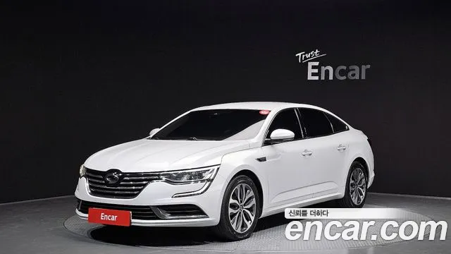 Renault SM6 2016
