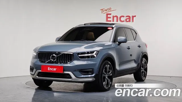 Volvo XC40 2022