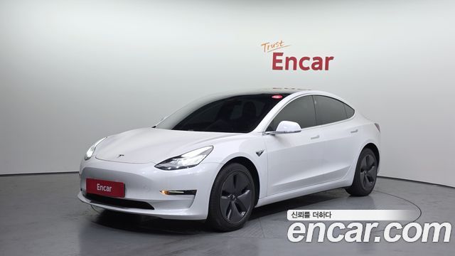 Tesla Model 3 2020