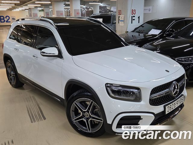Mercedes-Benz GLB-Class 2024