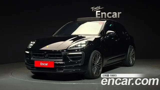 Porsche Macan 2023