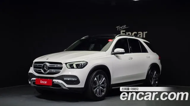 Mercedes-Benz GLE-Class 2023