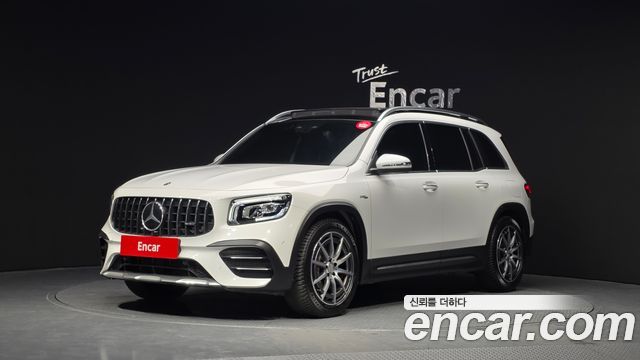 Mercedes-Benz GLB-Class 2021