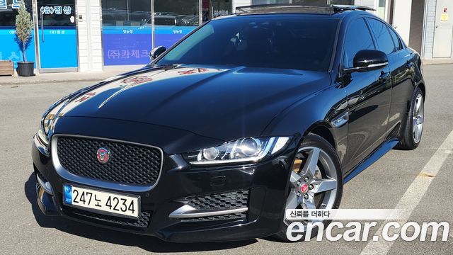 Jaguar XE 2017
