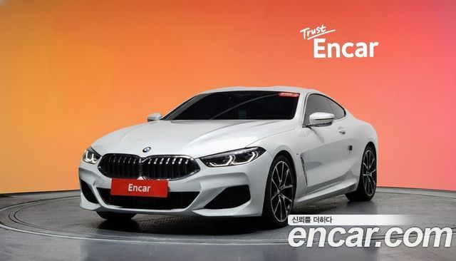 BMW 8-Series 2019