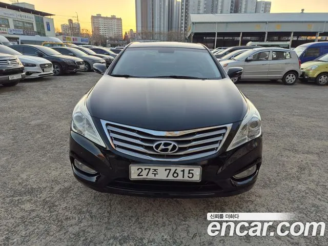 Hyundai Grandeur 2012
