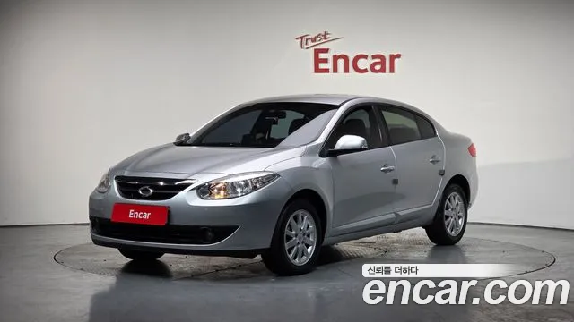 Renault SM3 2011