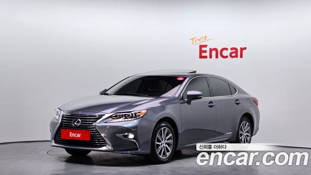 Lexus ES 2018