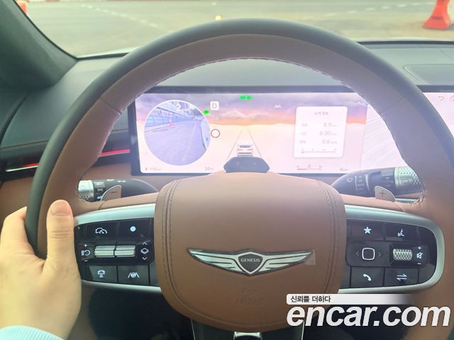 Genesis GV70 2025