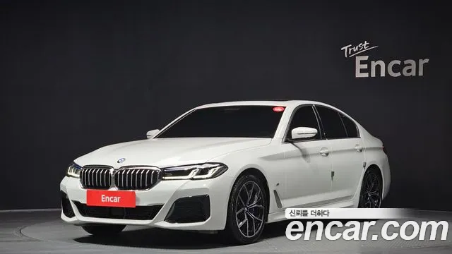 BMW 5-Series 2023