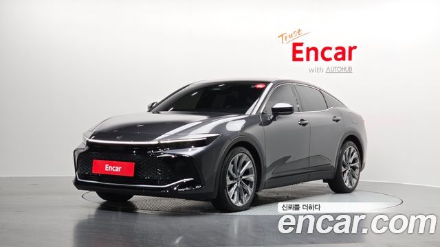 Toyota Crown 2023