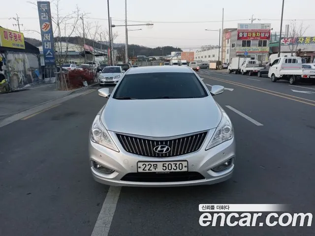Hyundai Grandeur 2012