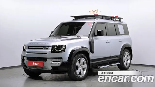 Land Rover Defender 2022