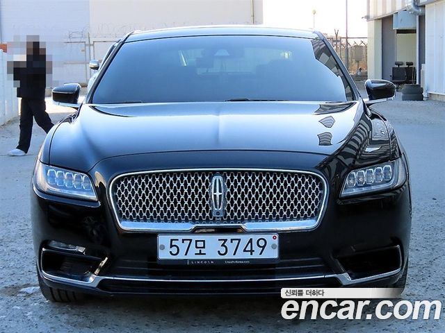 Lincoln Continental 2017