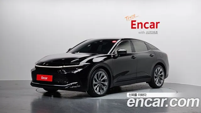 Toyota Crown 2023
