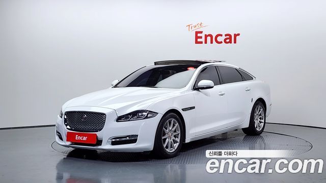 Jaguar XJ 2013