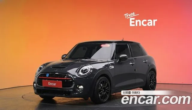 MINI Cooper 2019