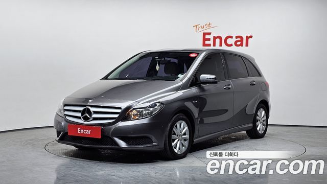 Mercedes-Benz B-Class 2012