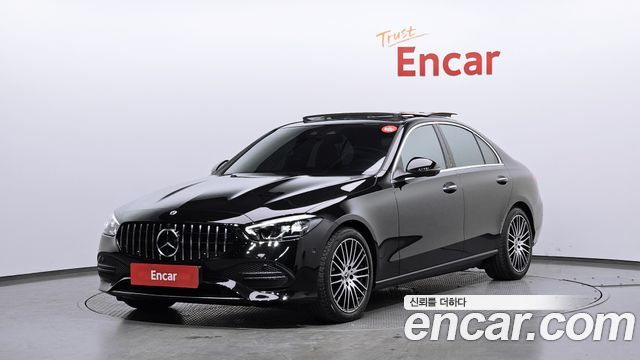 Mercedes-Benz C-Class 2024