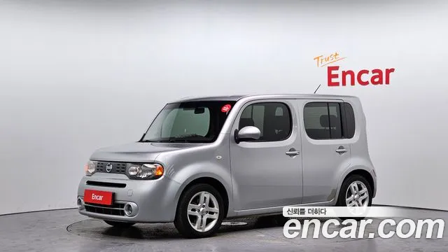 Nissan Cube 2011