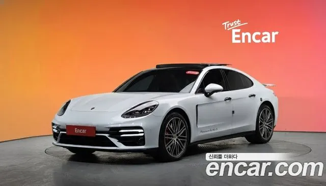 Porsche Panamera 2018