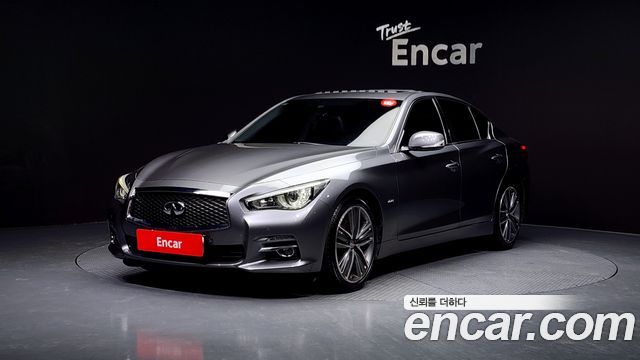Infiniti Q50 2015