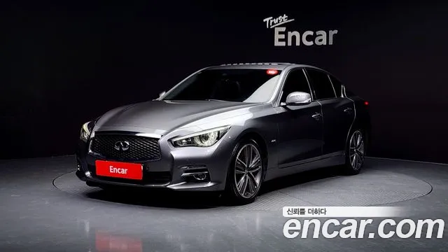 Infiniti Q50 2015