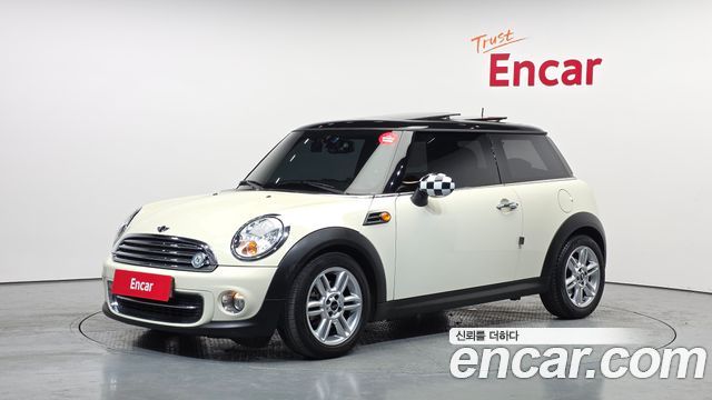 MINI Cooper 2011